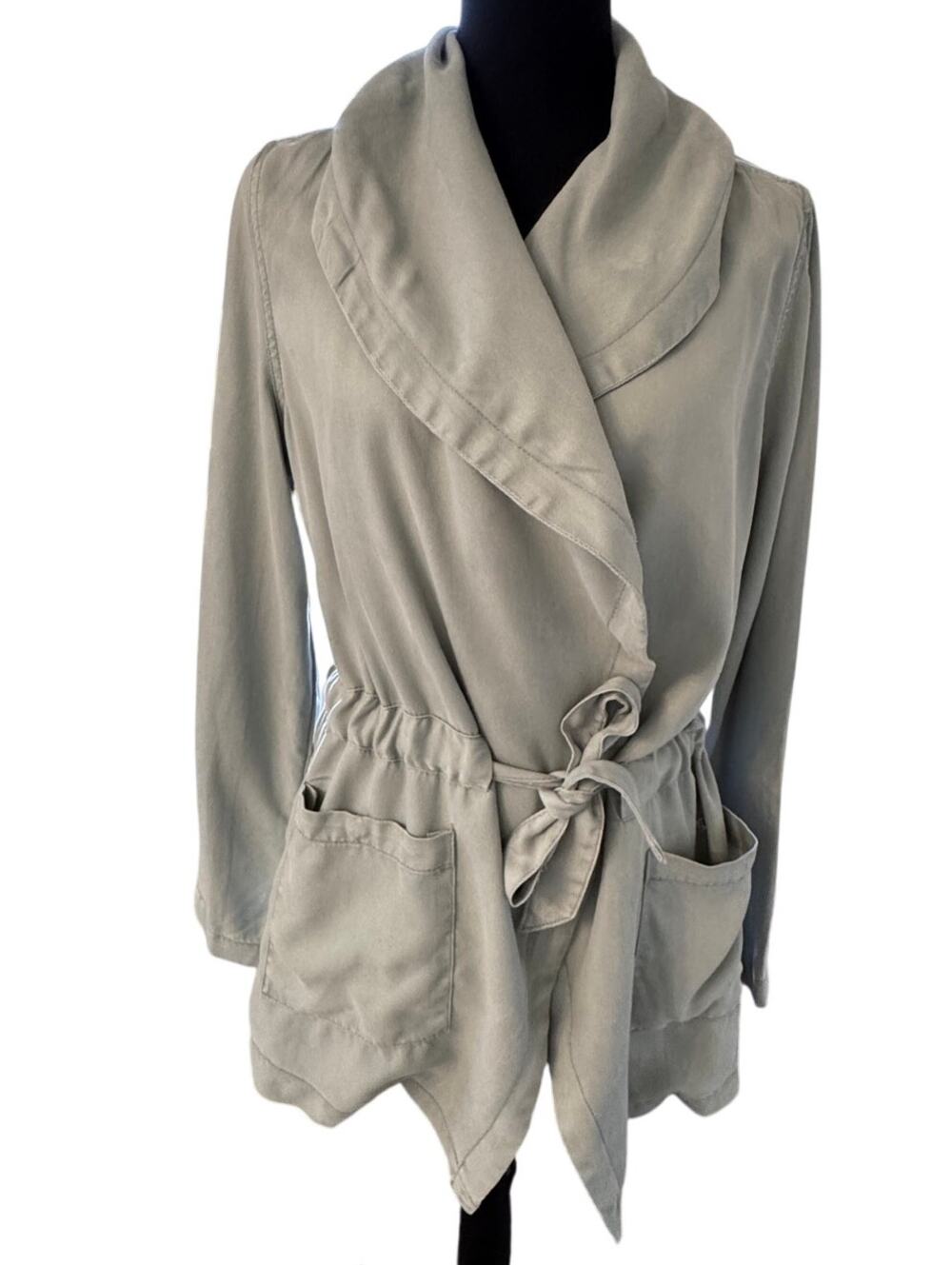 New MAX JEANS Women's 100% Tencel Tie Waist Jacket Size Medium PERFECT!